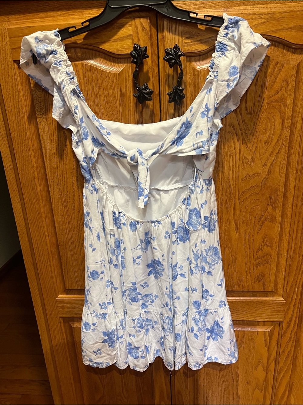 Hollister White Tube dress with Blue Floral Print - Picture 7 of 7